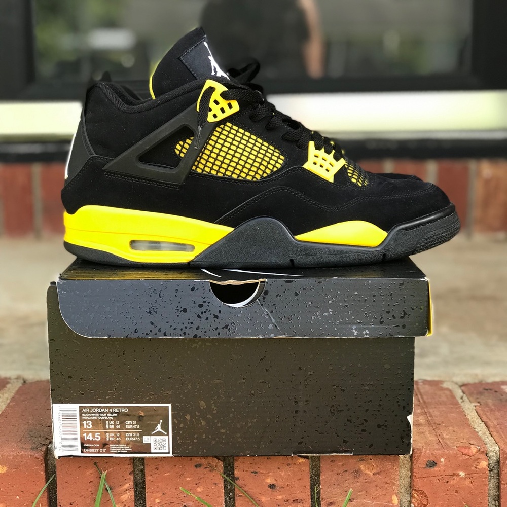 Air Jordan Retro 4 Thunder Size 13